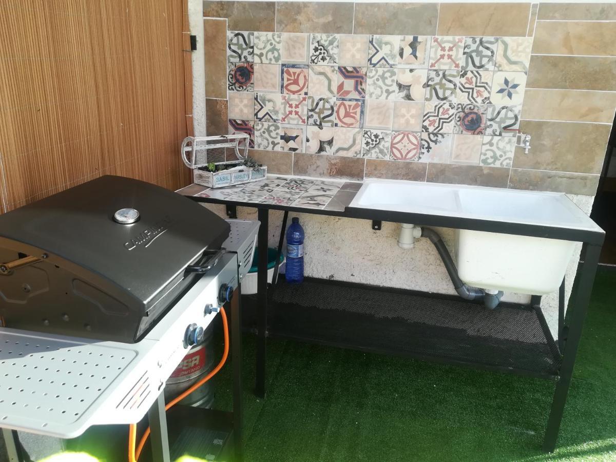 Casa Rural En Escullar - La Real Esterno foto